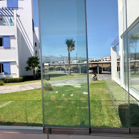 Brand New Beautiful Vacation House - Family Only Cabo Negro Kültér fotó